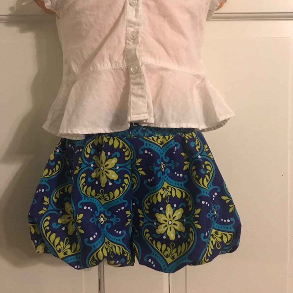 Lennon bubble shorts.